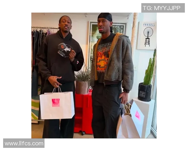 杰伦威廉姆斯：从新秀到明星球员的蜕变之路与未来展望